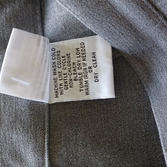 Talbots NWT Women's Light Gray Classic Side Zip Trouser Dress Pant, 8P - Picture 9 of 10